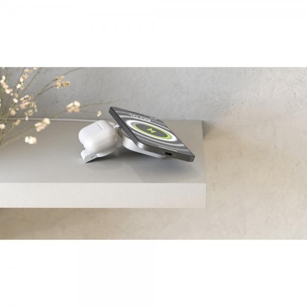 Zens 2-in-1 MagSafe + Watch travel charger