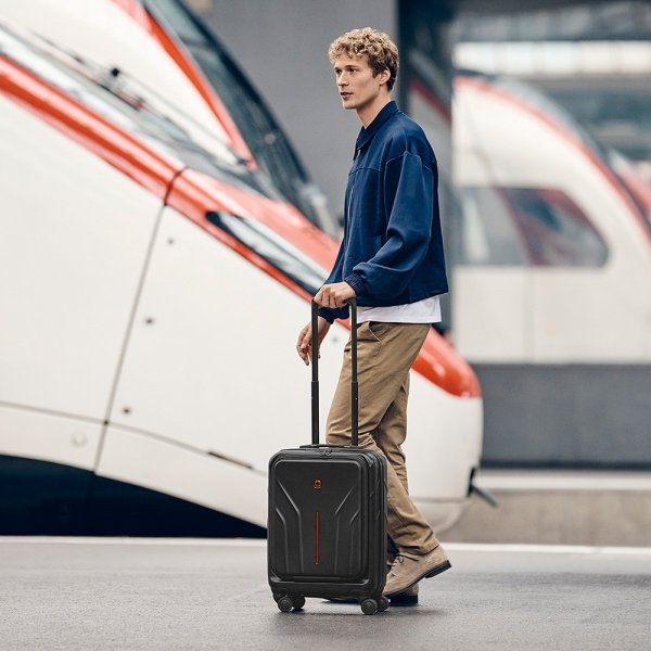 Wenger Amplix handbagage svart