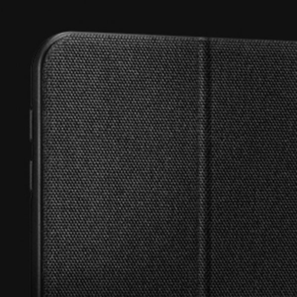 Spigen iPad 10.2 Fodral Urban Fit Svart