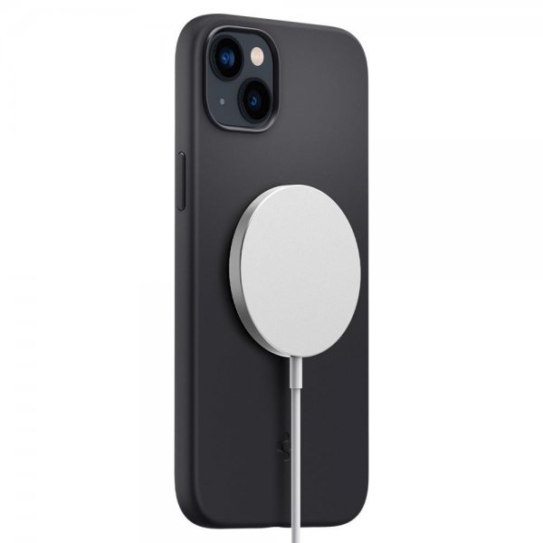Spigen iPhone 14 Plus Skal Silicone Fit MagFit Svart
