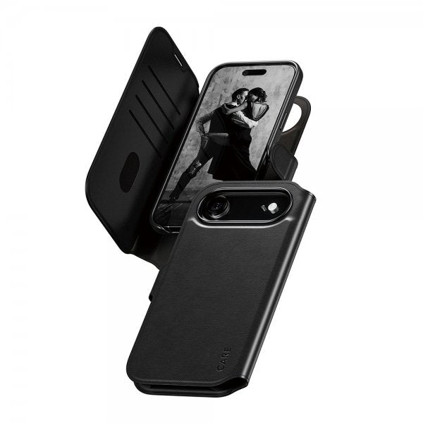 CARE by PanzerGlass iPhone Air Fodral Tango Two-in-One Wallet MagSafe Svart
