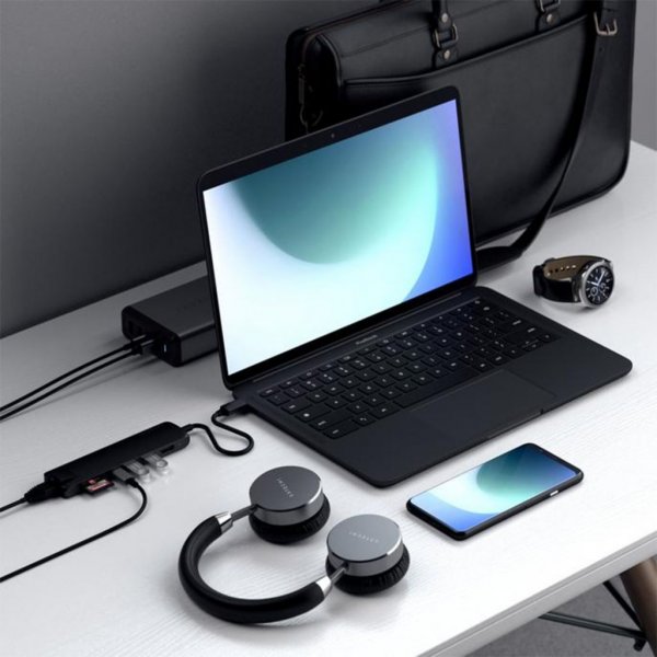 Satechi Slim USB-C MultiPort med Ethernet Silver