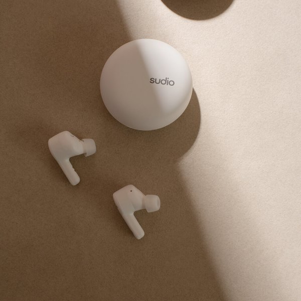 Sudio Hörlurar In-Ear A2 True Wireless ANC Vit