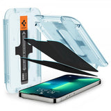 Spigen iPhone 13/13 Pro/14/16e/17e Skärmskydd GLAS.tR EZ Fit Privacy 2-pack