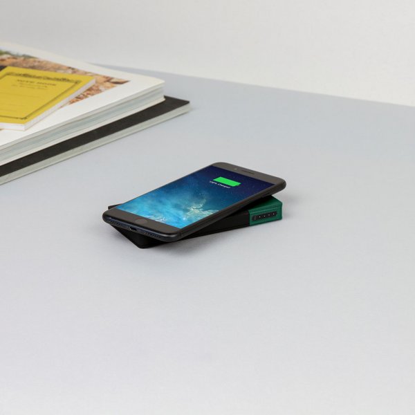 Usbepower AIR Wireless Trådlös powerbank 5000mAh Mörk Silver