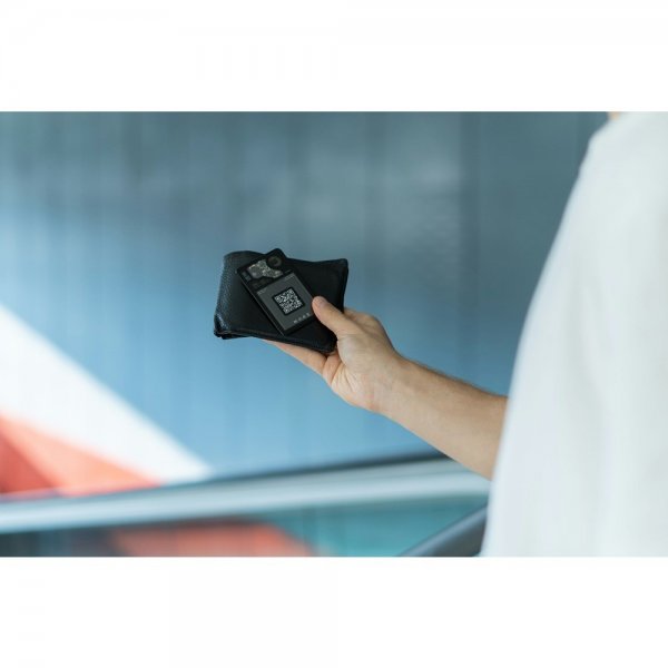 Rolling Square AirCard Wallet Tracker