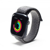 Gear4 Apple Watch 38/40/41/42mm Armband Sport Watch Band Svart