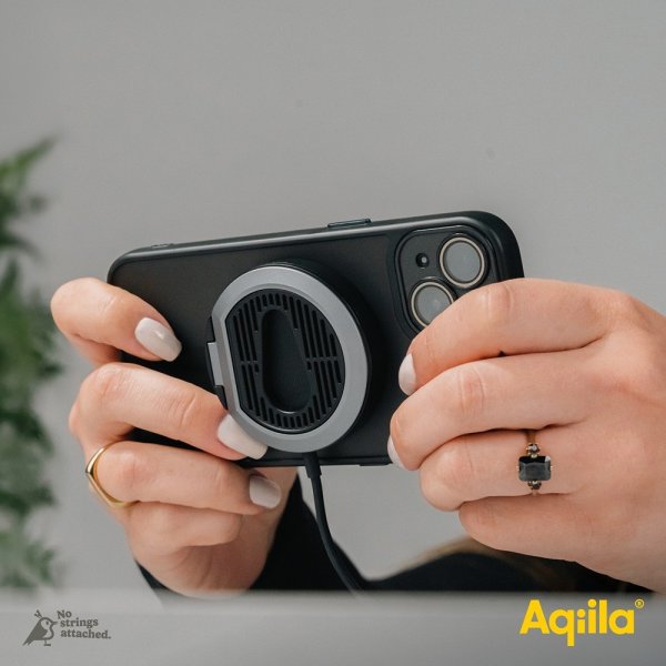 Aqiila Bilhållare med Trådlös laddning Chargebird QC1 Qi2 MagSafe 15W