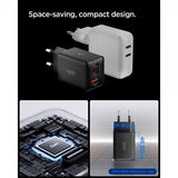 Spigen Essential Laddare 47W 2xUSB-C 1xUSB-A Svart
