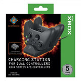 Deltaco Gaming Laddningsstation med batteripack för två Xbox Series X/S Kontroller