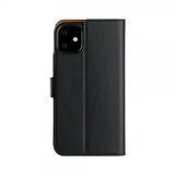 Xqisit iPhone 11 Fodral Slim Wallet Selection Svart