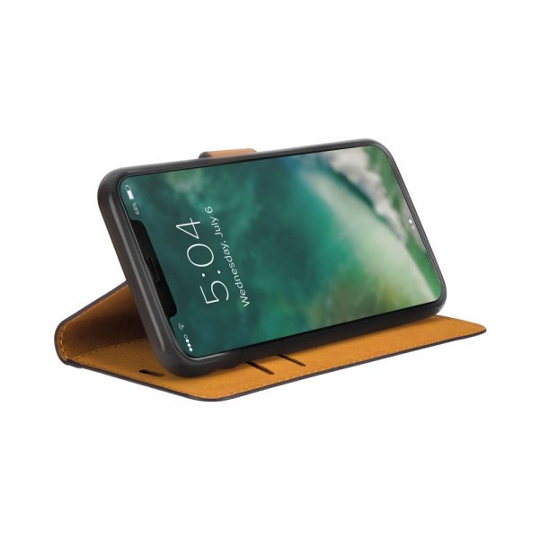Xqisit iPhone 11 Fodral Slim Wallet Selection Svart