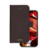 dbramante1928 iPhone 12/iPhone 12 Pro Fodral New York Löstagbart Skal Dark Chocolate