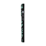 Richmond & Finch iPhone 13 Pro Skal Emerald Zebra