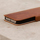 KAVAJ iPhone 14 Fodral Phoenix Brun