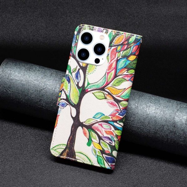 iPhone 14 Pro Fodral Motiv Färgglatt Träd