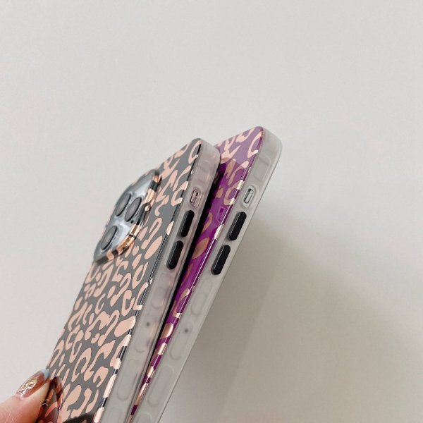 iPhone 14 Pro Max Skal Leopardmönster Lila