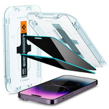 Spigen iPhone 14 Pro Max Skärmskydd GLAS.tR EZ Fit Privacy 2-pack