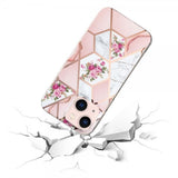 iPhone 15 Plus Skal Marmormönster Blommor Rosa