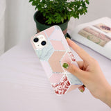 iPhone 15 Plus Skal Marmormönster Röd Rosa