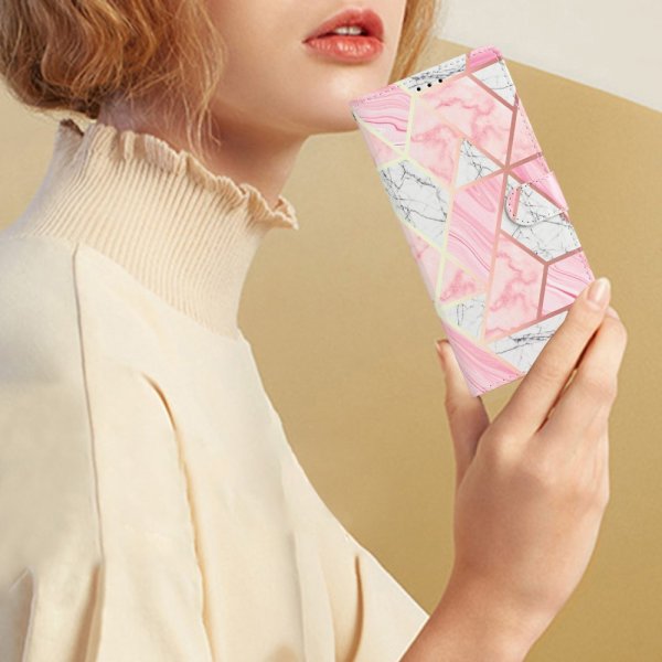 iPhone 15 Pro Fodral Motiv Rosa Marmor