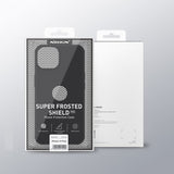Nillkin iPhone 15 Skal Super Frosted Shield Pro Logo Hole Svart