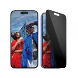 PanzerGlass iPhone 15 Plus/iPhone 16 Plus Skärmskydd Ultra-Wide Fit Privacy EasyAligner