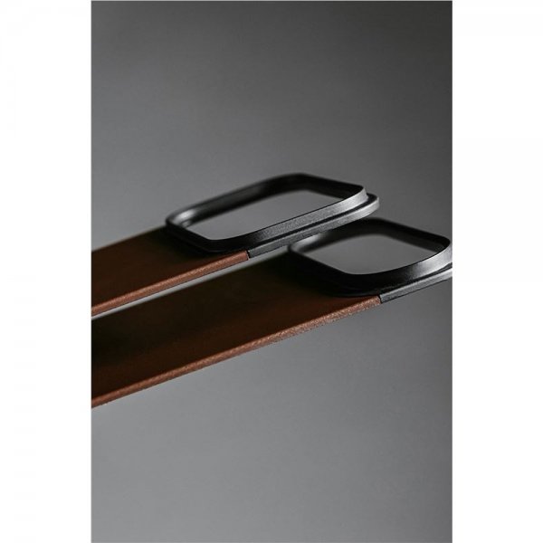 Nomad iPhone 17 Pro Max Skin Mag Leather Back Svart