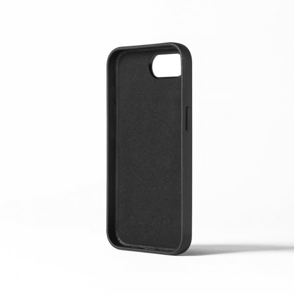 Mujjo iPhone 16e/17e Skal Full Leather Case MagSafe Svart