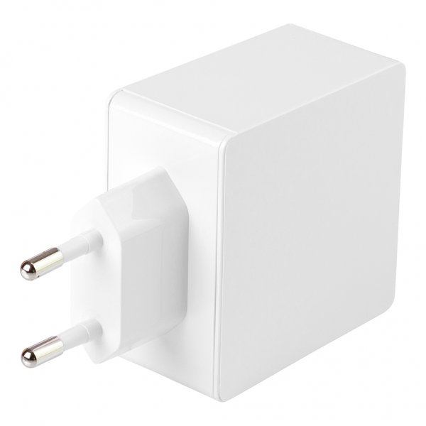 Deltaco Laddare med 4 USB-A uttag 24W Vit