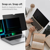 Spigen MacBook Pro 14 M1/M2/M3/M4/M5 Skärmskydd Safe View
