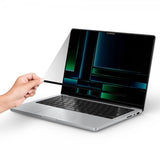 Spigen MacBook Pro 14 M1/M2/M3/M4/M5 Skärmskydd Safe View