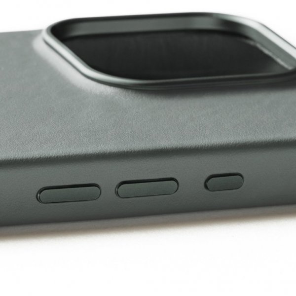Mujjo iPhone 16 Pro Skal Full Leather Case Green Smoke