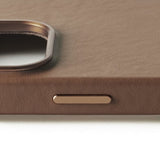 Mujjo iPhone 16 Pro Skal Full Leather Case Dark Tan