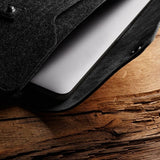 Mujjo MacBook Sleeve 16" Svart