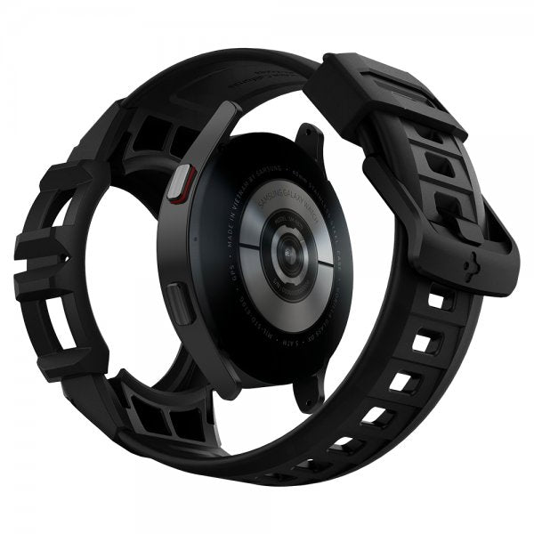Spigen Samsung Galaxy Watch 4/5 40mm Skal med armband Rugged Armor Pro Svart