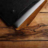 Mujjo MacBook Sleeve 13" Brun Svart