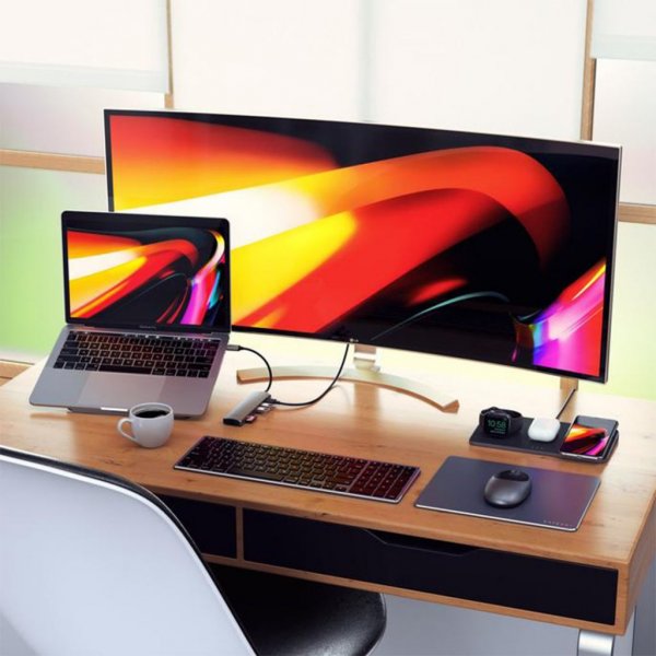 Satechi Slim USB-C MultiPort med Ethernet Silver