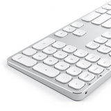 Satechi Trådlöst tangentbord för upp till 3 enheter Nordisk Layout Silver