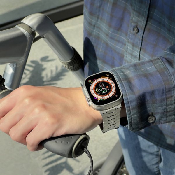 Just Mobile Apple Watch Ultra 49mm Armband Titanium
