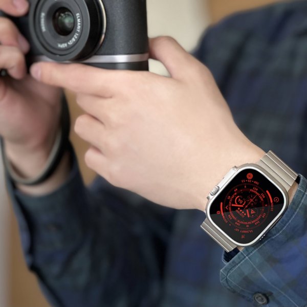 Just Mobile Apple Watch Ultra 49mm Armband Titanium DLC